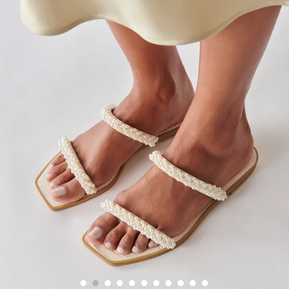 Dolce Vita pearl sandals